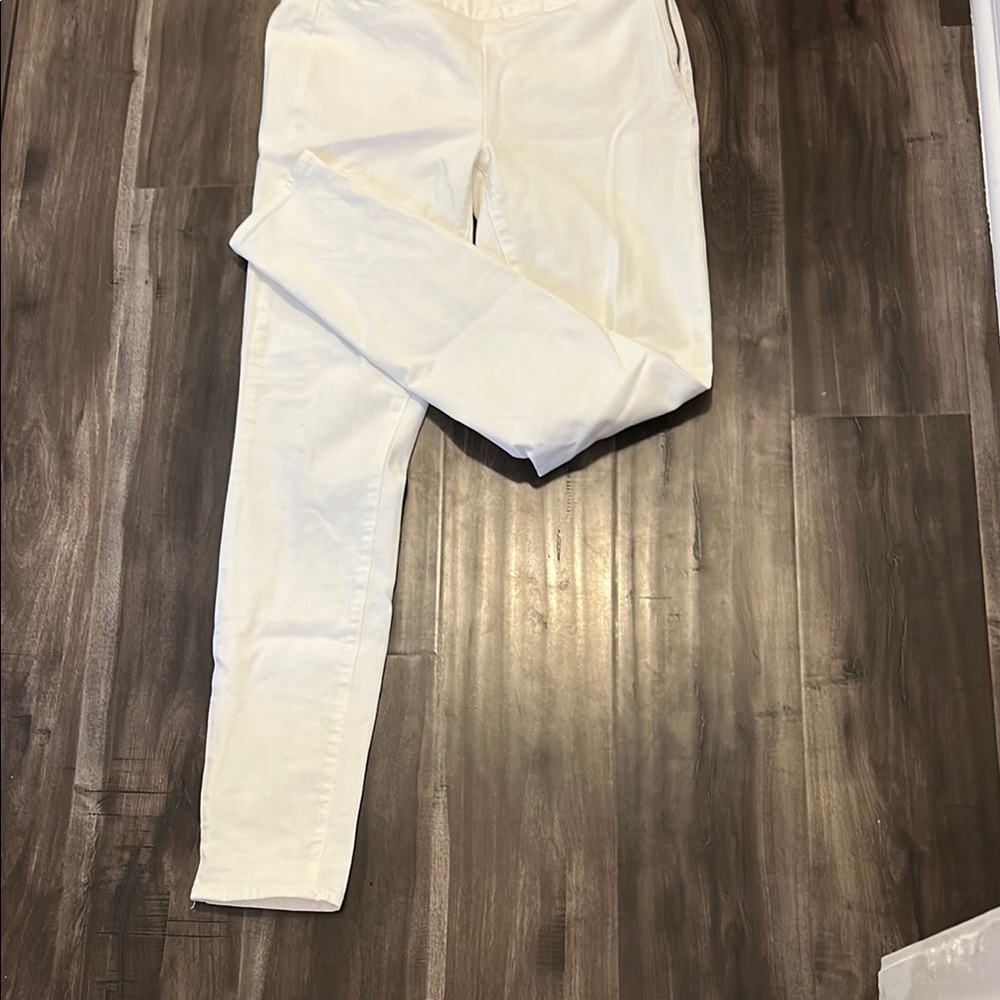 PAIGE Cream Skinny Jeans Classic Style